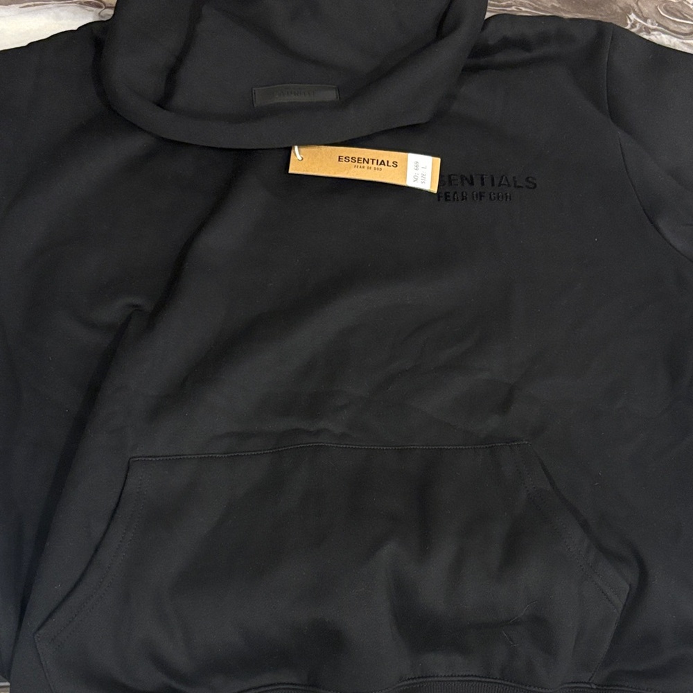 Classic Black Essentials Pullover